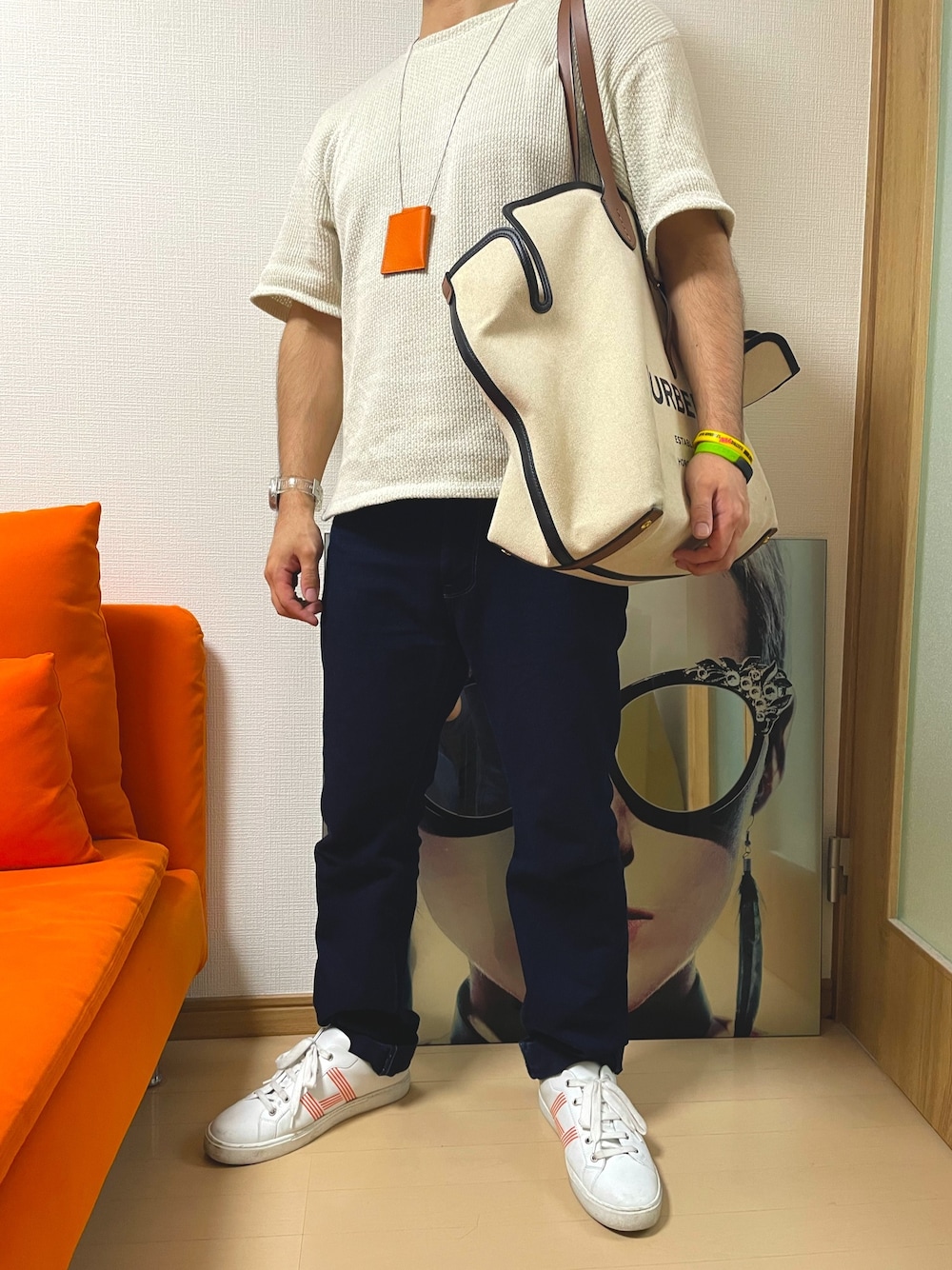「トートバッグ、今日のコーデ、大人カジュアル、ラフ、ラクチンコーデ、カジュアル」｜「HEATHのアイテム（その他パンツ、ブルー系）」を使った、ハヤオさん（メンズ・170cm）の夏コーディネートの1枚目の写真