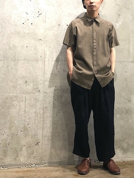 「ドルマンスリーブ」｜「アイテム（スリッポン）」を使った、Tommyさん（メンズ・171cm）の夏コーディネート