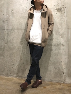 「OURET（オーレット）のアイテム（スリッポン）」を使った、Tommyさん（メンズ・171cm）の夏コーディネート