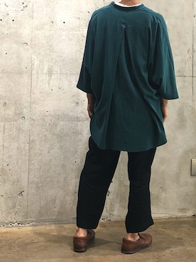 「OURET（オーレット）のアイテム（スリッポン）」を使った、Tommyさん（メンズ・171cm）の夏コーディネート