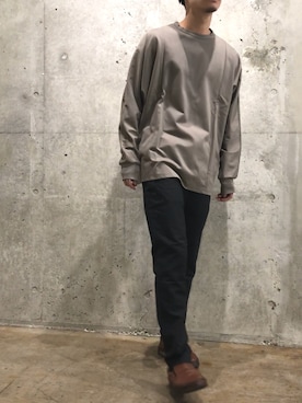 「ドルマンスリーブ」｜「アイテム（スリッポン）」を使った、Tommyさん（メンズ・171cm）の夏コーディネート