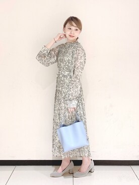 「アイテム（パンプス、グレー系）」を使った、ぐりすけさん（レディース・151cm）の冬コーディネート