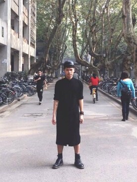 「Dr. Martens（ドクターマーチン）のアイテム（ブーティ）」を使った、John_Y.S.C.さん（メンズ・170cm）の秋コーディネート