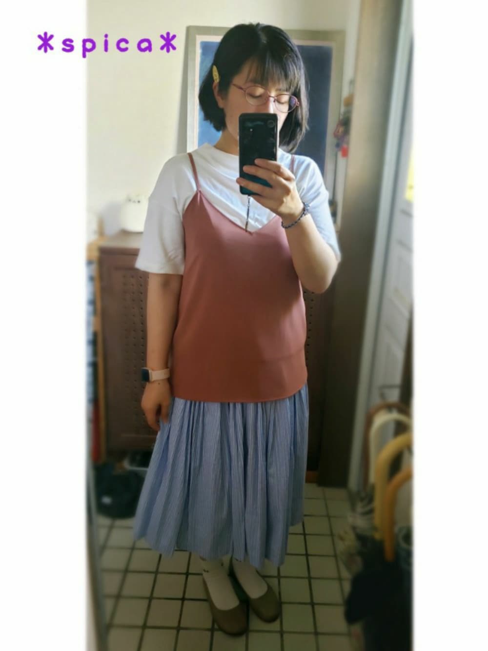 「プチプラ、プチプラコーデ、カジュアルコーデ、お洒落さんとつながりたい、低身長、メガネ女子、ブローチ部、夏コーデ、白Tシャツ」｜「no brandのアイテム（パンプス、ベージュ系）」を使った、*spica*さん（レディース・155cm）の夏コーディネートの1枚目の写真