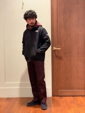 「アーバンリサーチ」｜「アイテム（パーカー）」を使った、moriyamaさん（メンズ・172cm）の冬コーディネート