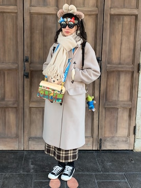 「flower（フラワー）のアイテム（マフラー）」を使った、まいさん（レディース・159cm）の春コーディネート
