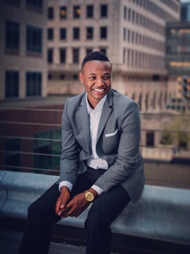 Kenny Davisさんのコーディネート