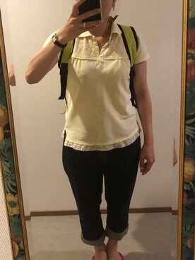 「Honeys（ハニーズ）のデニムテーパードパンツ（デニムパンツ）」を使った、わんちゃんさん（レディース・153cm）の夏コーディネート