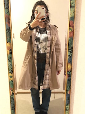 「Honeys（ハニーズ）のアイテム（マウンテンパーカー）」を使った、わんちゃんさん（レディース・153cm）の秋コーディネート