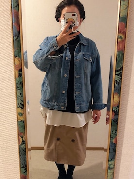 「Honeys（ハニーズ）のアイテム（デニムジャケット）」を使った、わんちゃんさん（レディース・153cm）の秋コーディネート