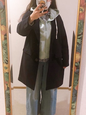 「アイテム（パーカー、グリーン系）」を使った、わんちゃんさん（レディース・153cm）の春コーディネート