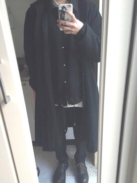 「Yohji Yamamoto（ヨウジヤマモト）のアイテム（トレンチコート）」を使った、koheiさん（メンズ・170cm）の冬コーディネート