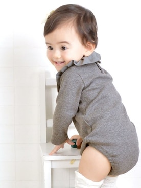 「アイテム（ロンパース）」を使った、Milkissさん（キッズ・70cm）の秋コーディネート