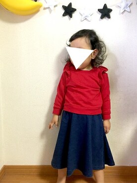 「アイテム（デニムスカート）」を使った、Milkissさん（キッズ・90cm）の秋コーディネート