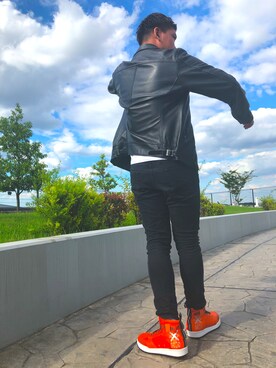 「秋のカフェオレコーデ」｜「アイテム（ライダースジャケット）」を使った、Yu OTSUKAさん（メンズ・176cm）の秋コーディネート
