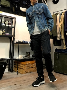 「outfit」｜「アイテム（スラックス）」を使った、SHIROさん（メンズ・169cm）の秋コーディネート