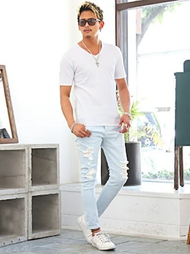 「Vネック」｜LUX STYLE staffさん（メンズ・180cm）の秋コーディネート