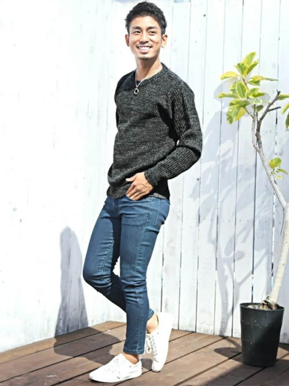 「スキニー、ストレッチパンツ、ストレッチ、スキニーデニム、アンクルパンツ、ストレッチデニム、スキニージーンズ、アンクルデニム」｜「LUXSTYLEのスーパーストレッチスキニーデニムアンクルパンツ（デニムパンツ、ブルー系）」を使った、LUX STYLE staffさん（メンズ・171cm）の冬コーディネートの1枚目の写真