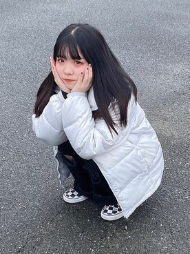 「古着女子」｜「アイテム（ダウンジャケット/コート）」を使った、はるろろさん（レディース・158cm）の冬コーディネート