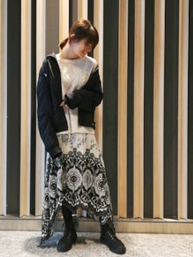「刺繍」｜「アイテム（MA-1）」を使った、megumi ogawaさん（レディース・165cm）の春コーディネート