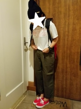 「カーキパンツ」｜のりたさん（レディース・154cm）の秋コーディネート