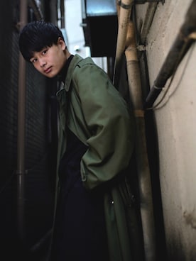 「古着好きな人と繋がりたい」｜「アイテム（トレンチコート）」を使った、つむさん（メンズ・176cm）の秋コーディネート