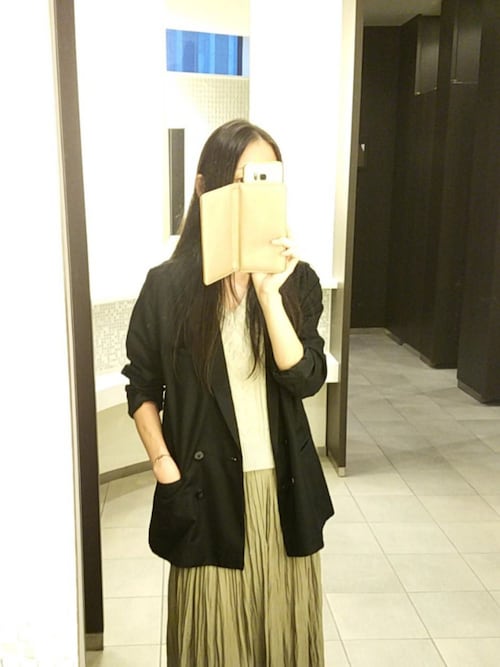 Kbf ケイビーエフ のテーラードジャケットを使ったコーディネート一覧 Sciaky