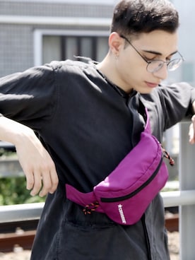 「CONVERSE（コンバース）のアイテム（バッグ）」を使った、massivestorestuffmensさん（メンズ・180cm）の夏コーディネート