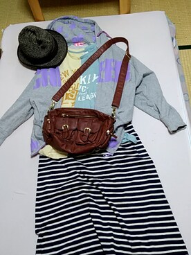 「CHEER（チアー）のアイテム」を使った、聖子さん（レディース・155cm）の春コーディネート