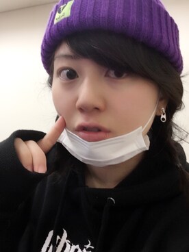 「アイテム（ピアス（両耳用））」を使った、きゃめろんさん（レディース・160cm・20代）の秋コーディネート
