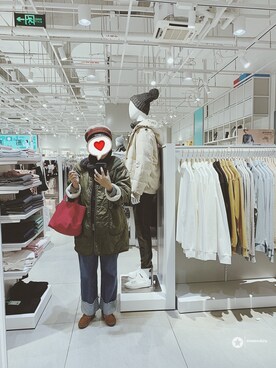 「GU（ジーユー）のアイテム（ノーカラージャケット）」を使った、ennemaruさん（レディース・163cm）の冬コーディネート