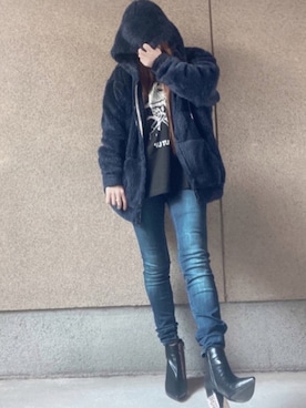 「NUMBER (N)INE（ナンバーナイン）の【NUMBER (N)INE】《別注》ビッグシルエット CUT UP グラフィック プリント クルーネック ロンT（Tシャツ/カットソー）」を使った、A☆Fさん（レディース・153cm）の冬コーディネート