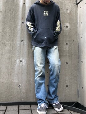 「袖プリント」｜「アイテム（デニムパンツ）」を使った、鬼澤駿天【boucle】さん（メンズ・172cm）の冬コーディネート