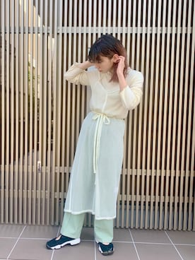 「センタープレスパンツ」｜kaniさん（レディース・155cm）の春コーディネート