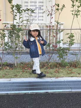 「AEON STYLE（イオンスタイル）のアイテム（ジャケット/アウター）」を使った、せびちゃんさん（キッズ・80cm）の秋コーディネート