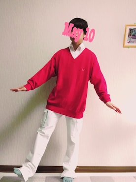 「TOMMY HILFIGER（トミーヒルフィガー）のシルクブレンド　Vネックセーター（ニット/セーター、レッド系）」を使った、kidsさん（メンズ・169cm）の春コーディネート