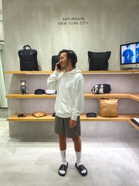 「サタデーズ ニューヨークシティ (Saturdays NYC)」｜「アイテム（サンダル）」を使った、Seiya Endoさん（メンズ・169cm）の夏コーディネート