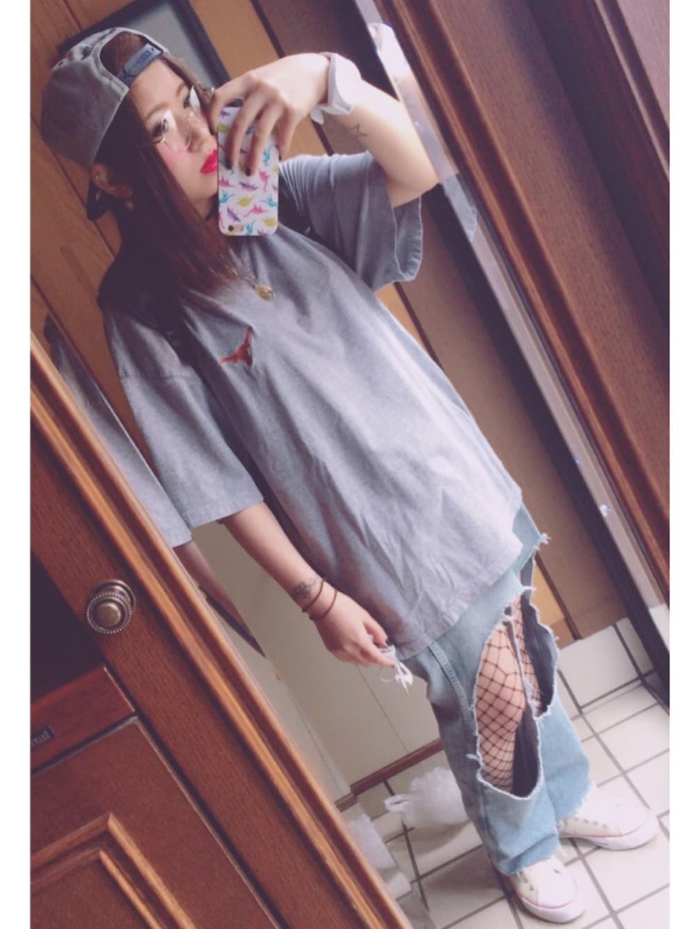 「ootd、丸メガネ、古着、古着好きな人と繋がりたい」｜「ぜーーーんぶ古着なののアイテム（その他、その他）」を使った、⚡︎✩Kocchon︎✩⚡︎さん（レディース・153cm）の春コーディネートの1枚目の写真