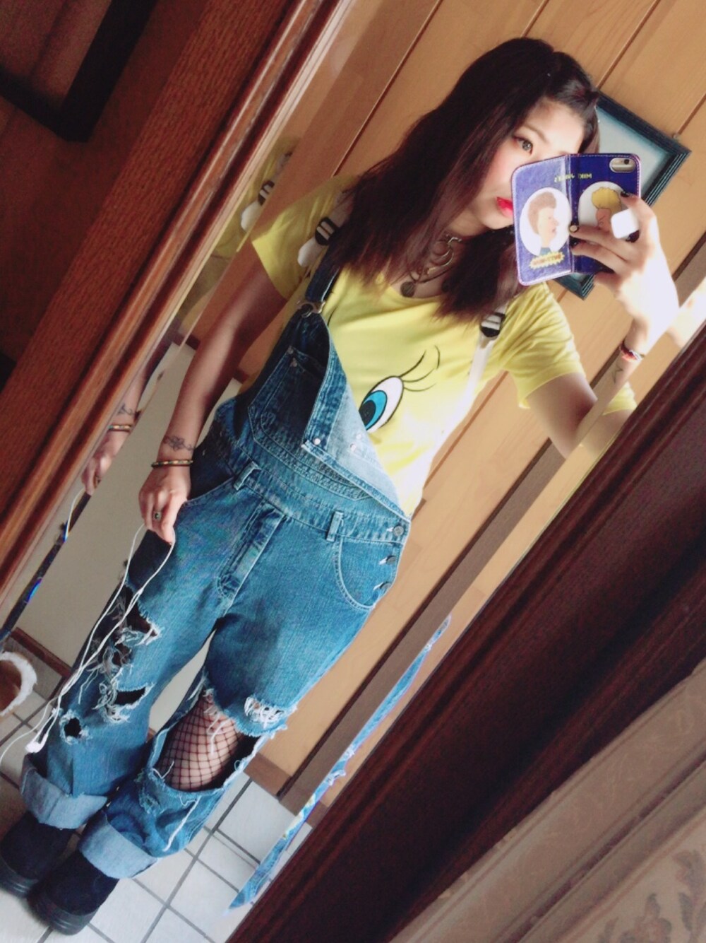 「古着、古着女子、古着好きな人と繋がりたい、オーバーオール、ダメージデニムパンツ」｜「全部古着🕴🌿のアイテム（その他、その他）」を使った、⚡︎✩Kocchon︎✩⚡︎さん（レディース・153cm）の秋コーディネートの1枚目の写真
