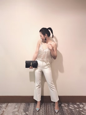 Liz Chenさんのコーディネート