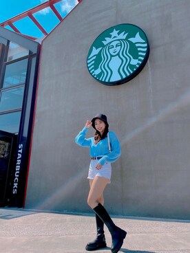 Liz Chenさんのコーディネート