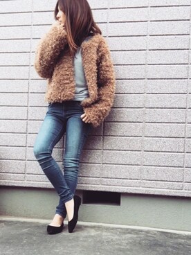 「AZUL by moussy（アズールバイマウジー）のウォッシャブルソフトタッチV/N長袖PO（ニット/セーター）」を使った、みちるさん（レディース・165cm）の冬コーディネート