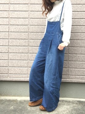 「AMERICAN HOLIC（アメリカンホリック）のエプロンサロペット（サロペット/オーバーオール）」を使った、みちるさん（レディース・165cm）の春コーディネート