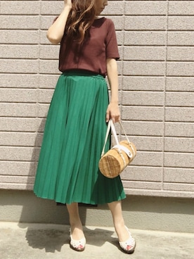 「AMERICAN HOLIC（アメリカンホリック）のプリーツロングスカート（スカート）」を使った、みちるさん（レディース・165cm）の春コーディネート