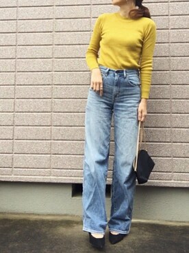 「UNIQLO（ユニクロ）のハイライズワイドストレートジーンズ（デニムパンツ）」を使った、みちるさん（レディース・165cm）の冬コーディネート