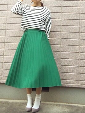 「AMERICAN HOLIC（アメリカンホリック）のプリーツロングスカート（スカート）」を使った、みちるさん（レディース・165cm）の春コーディネート