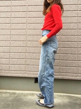 「UNIQLO（ユニクロ）のハイライズワイドストレートジーンズ（デニムパンツ）」を使った、みちるさん（レディース・165cm）の春コーディネート