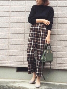 「アイテム（パンプス、グレー系）」を使った、みちるさん（レディース・165cm）の冬コーディネート