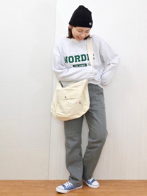 こすぱっしょんゆりえさんのスウェットを使ったコーディネート Zozotown