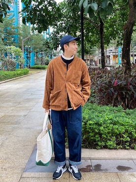 「通勤穿搭」｜「アイテム（ノーカラージャケット）」を使った、陈百万さん（メンズ・174cm）の冬コーディネート